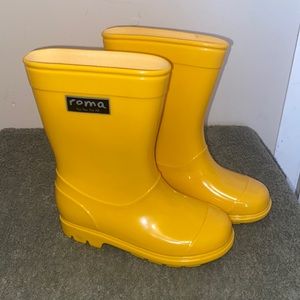 Roma Kids Yellow Rainboots kids size 10